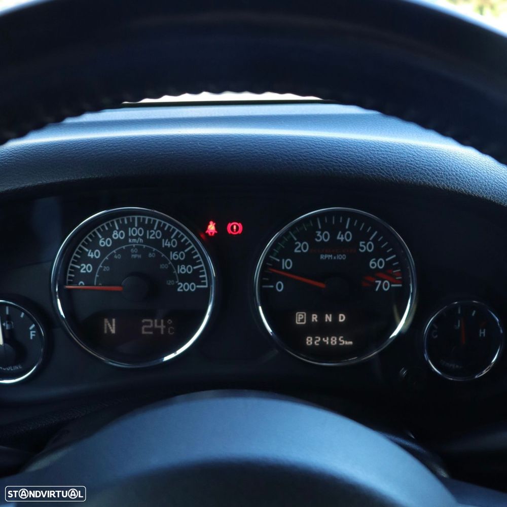 Jeep Wrangler Unlimited - 23