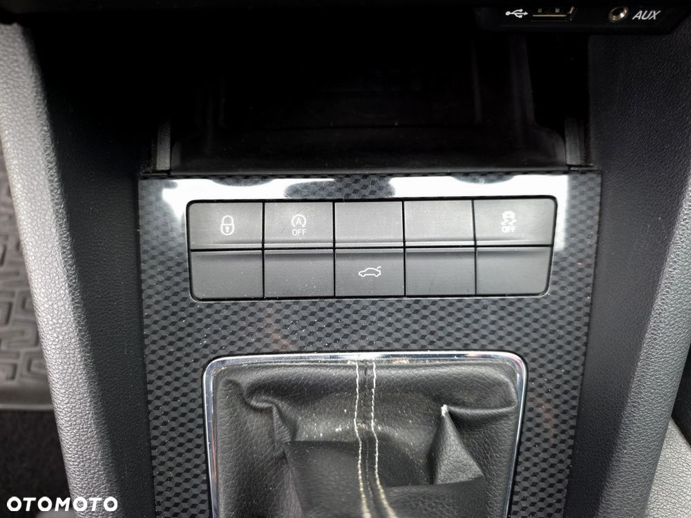 Skoda Octavia 2.0 TDI RS - 22