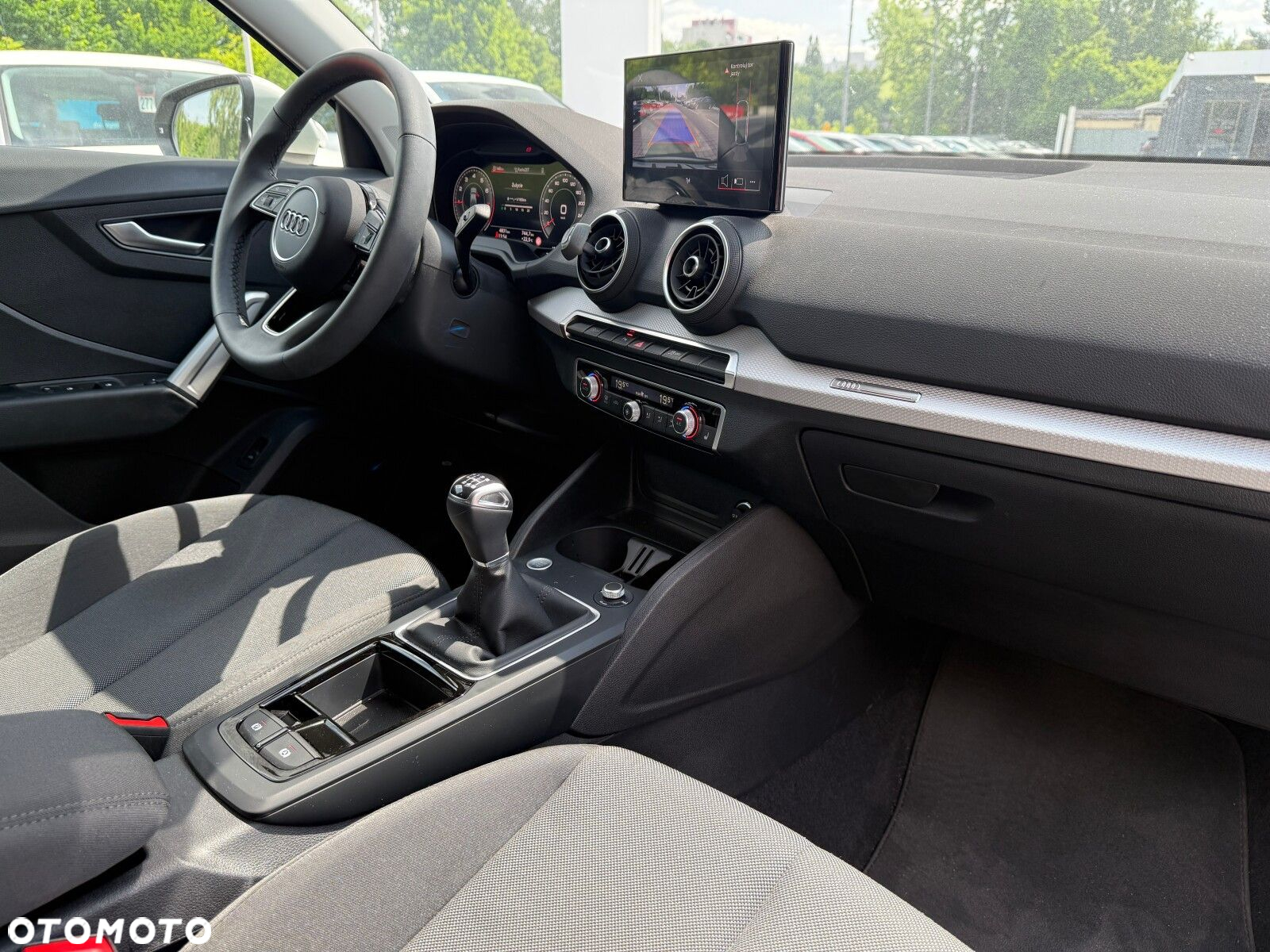 Audi Q2 30 TFSI - 11