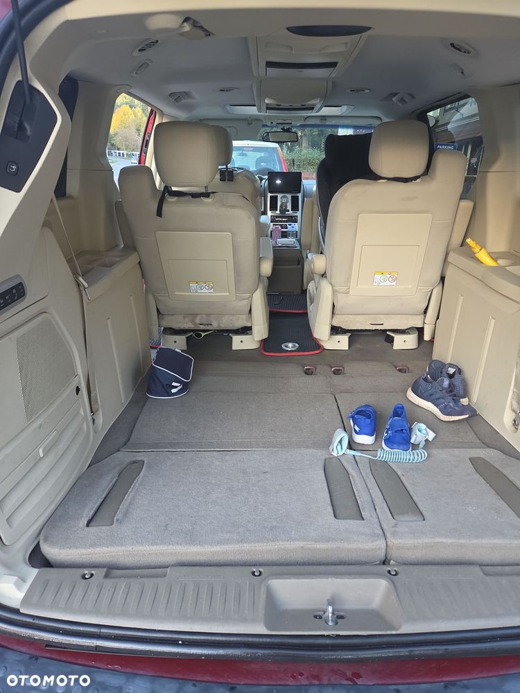 Chrysler Town & Country 4.0 Limited - 10