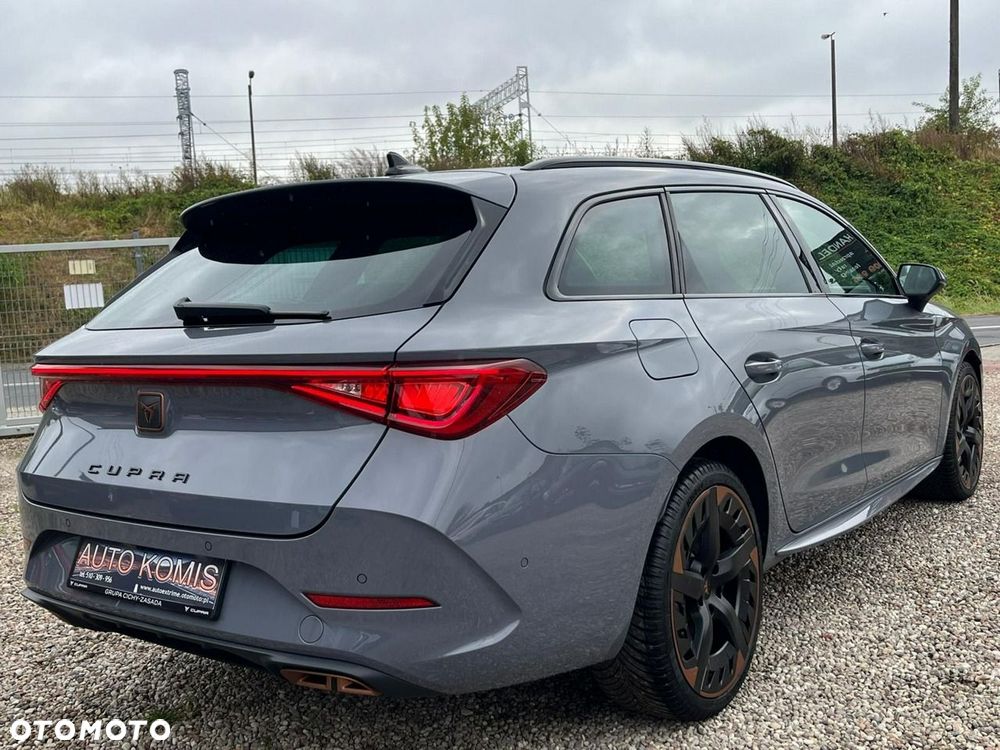 Cupra Leon Sportstourer - 3