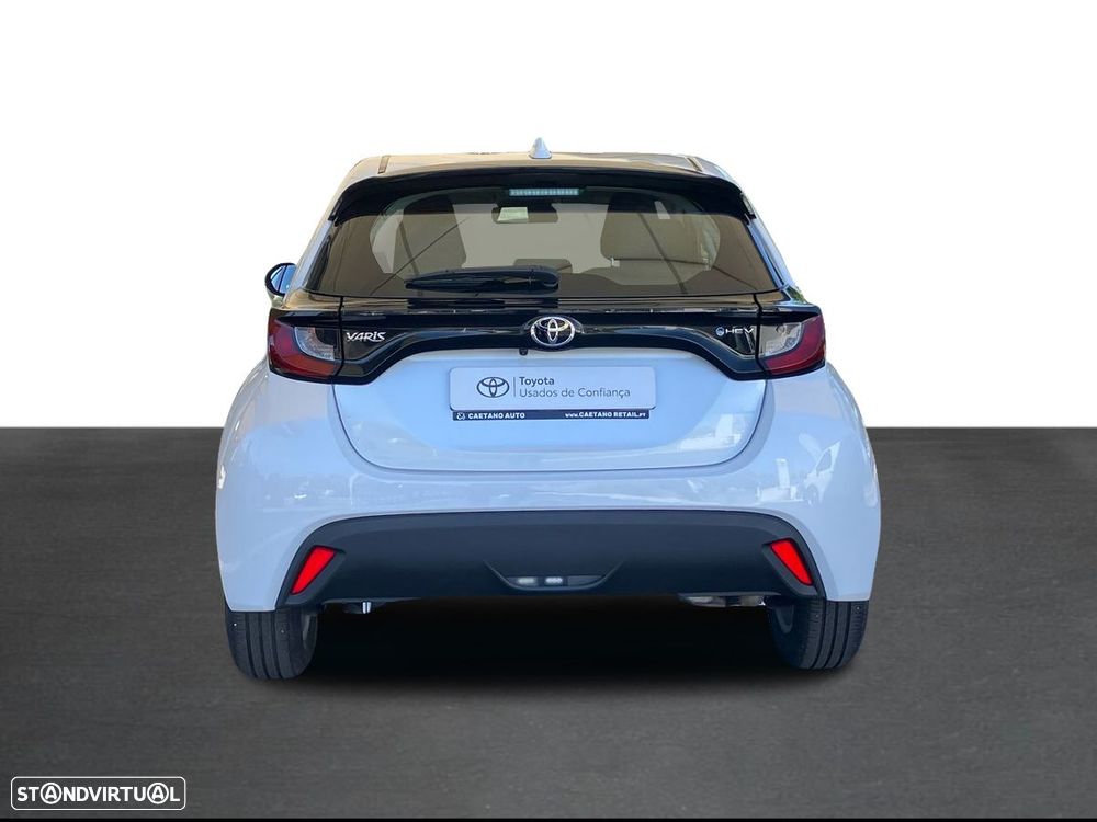 Toyota Yaris 1.5 HDF Comfort Plus - 4