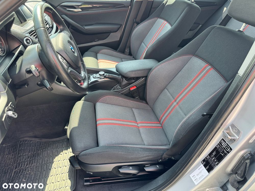 BMW X1 sDrive18d Sport Line - 19