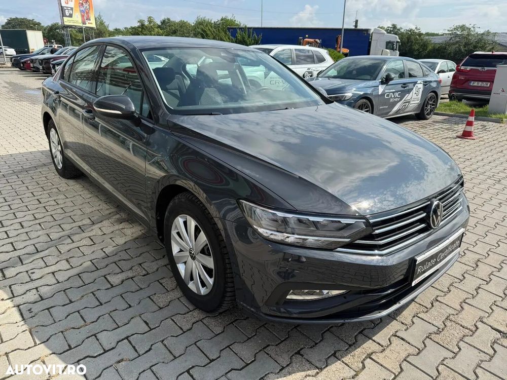 Volkswagen Passat - 5