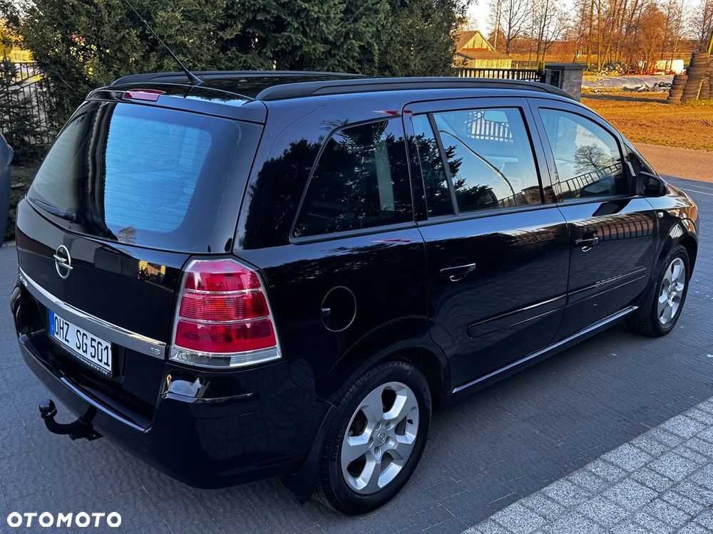 Opel Zafira - 39