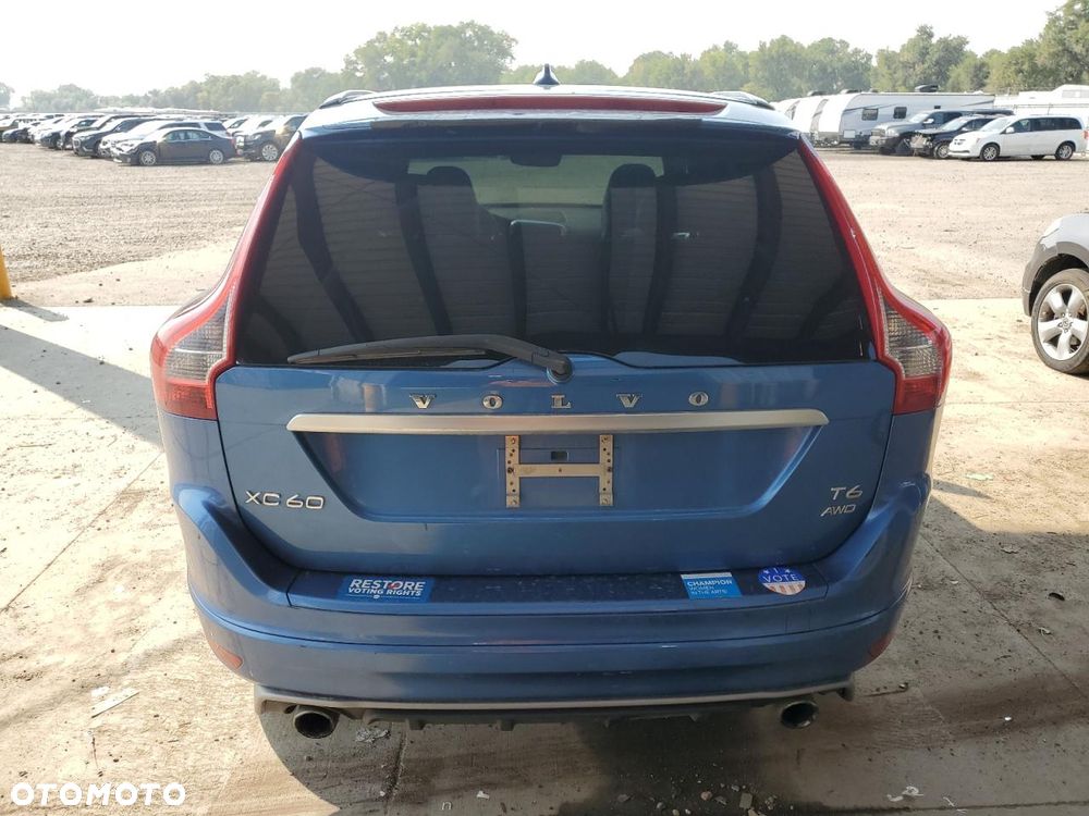 Volvo XC 60 - 6