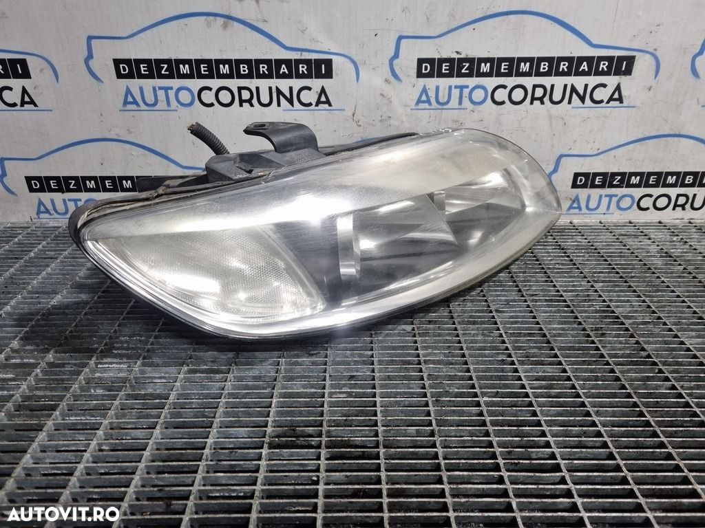 Far Dreapta AUDI Q7 2005 - 2009 SUV 4 Usi (1135) Xenon - 2