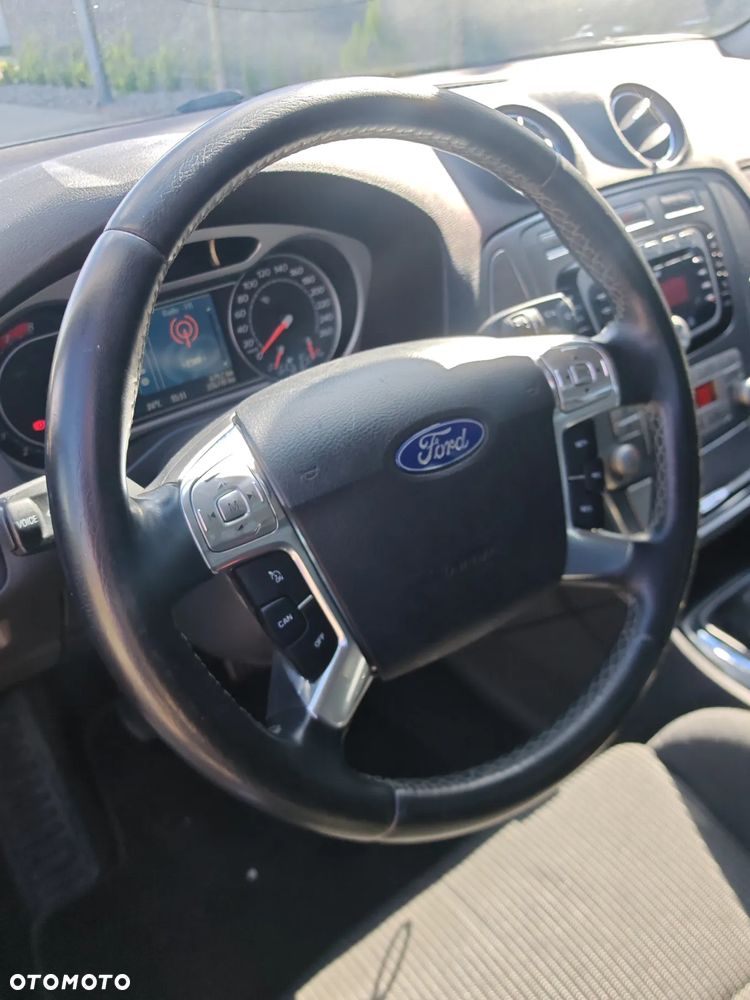 Ford Mondeo Turnier 2.5 Titanium - 9