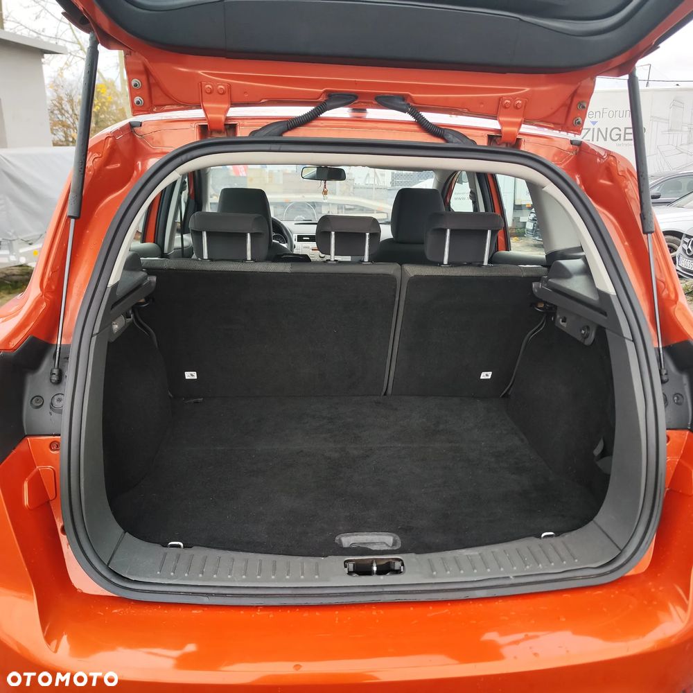 Ford Kuga 2.0 TDCi 4x4 Trend - 22