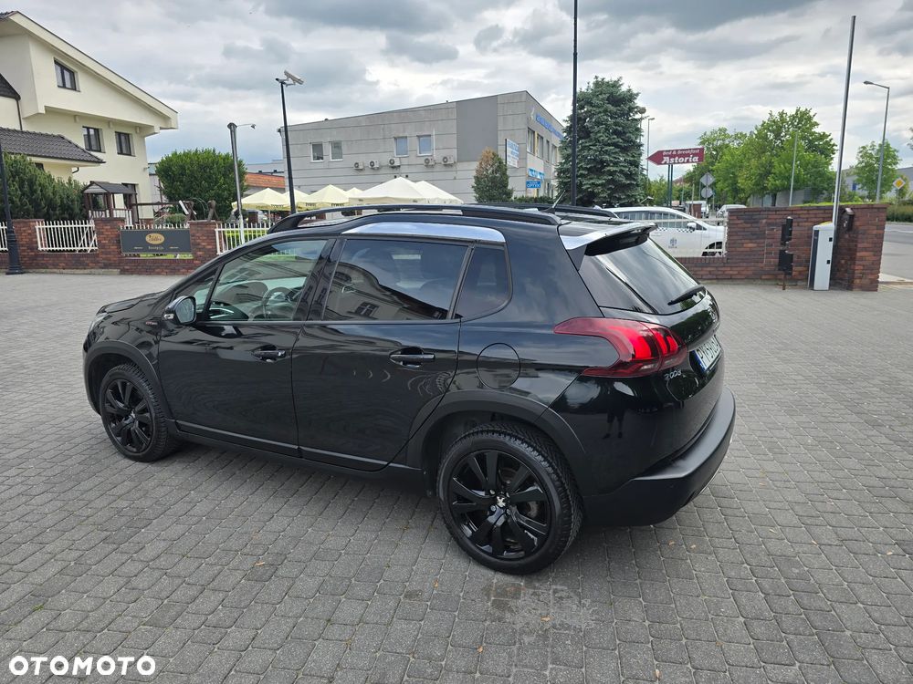 Peugeot 2008 PureTech 110 Stop&Start GT-Line Edition - 12
