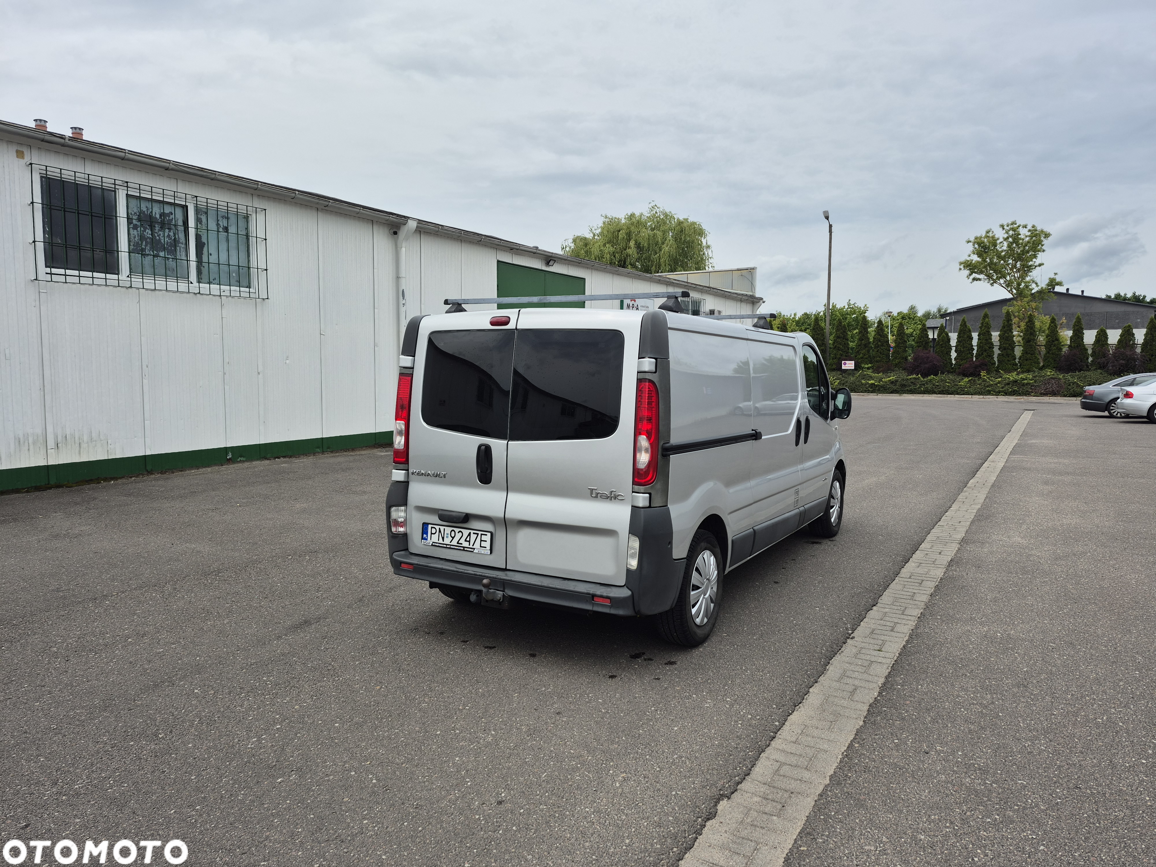 Renault Trafic - 9
