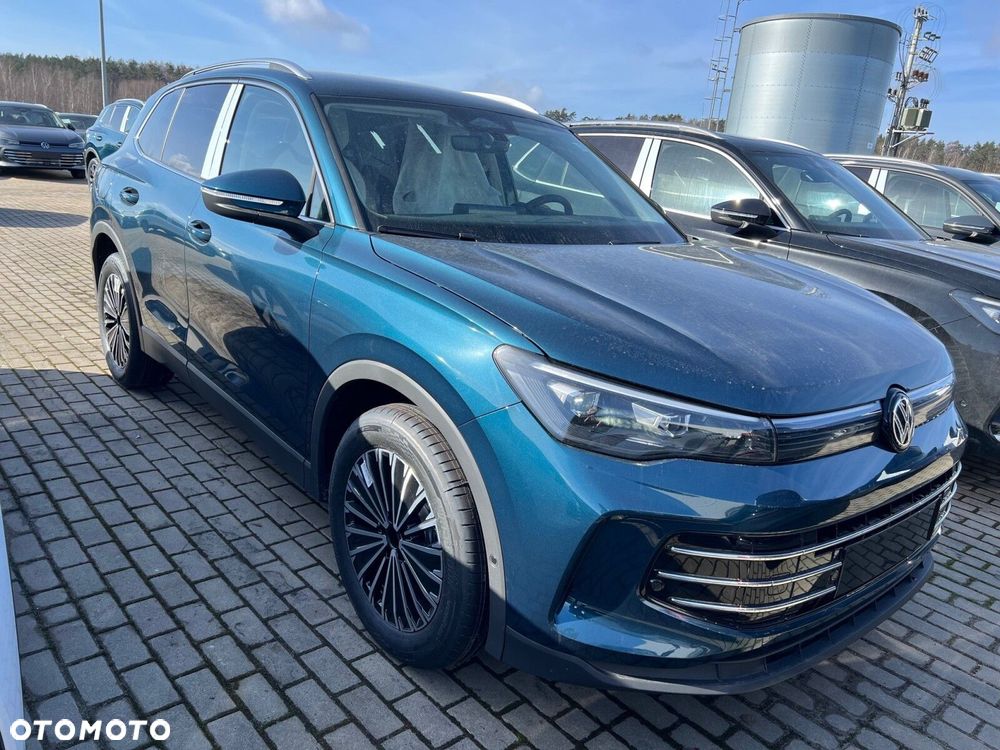 Volkswagen Tiguan - 3