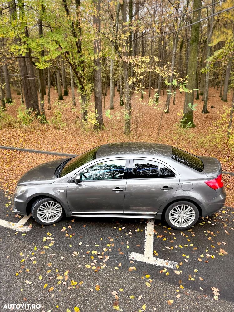 Suzuki Kizashi 2.4 4x2 Sport - 5