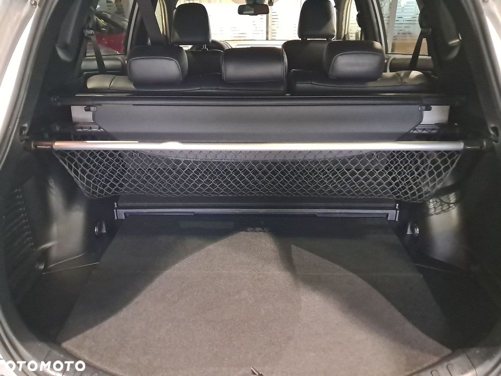 Toyota RAV4 - 11