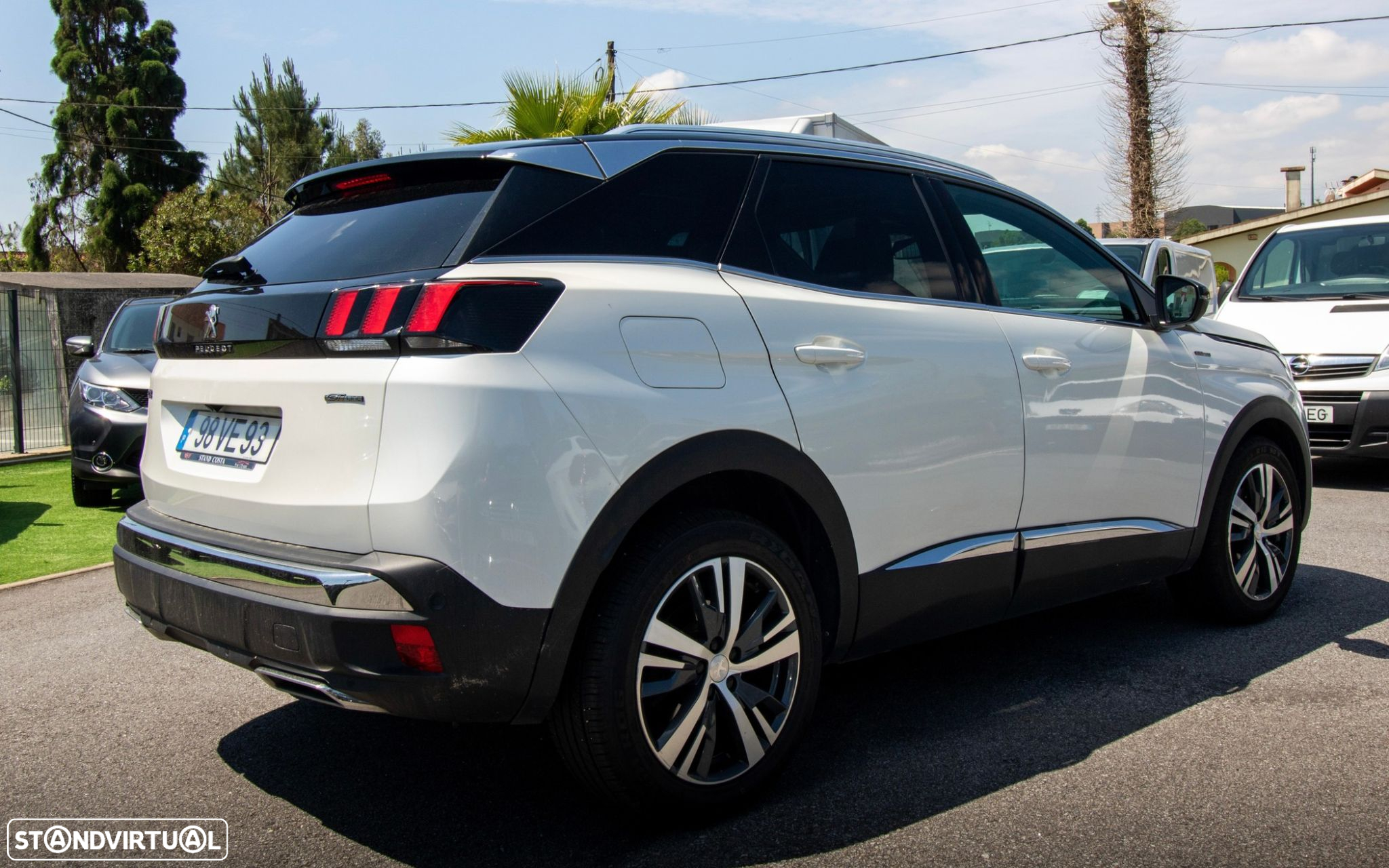 Peugeot 3008 1.5 BlueHDi GT Line EAT8 - 4