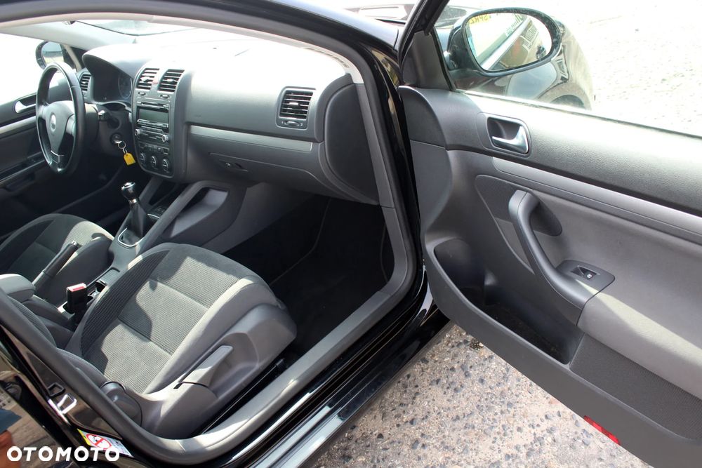 Volkswagen Golf 1.4 TSI Highline - 17