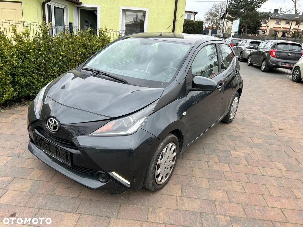 Toyota Aygo x-play - 7