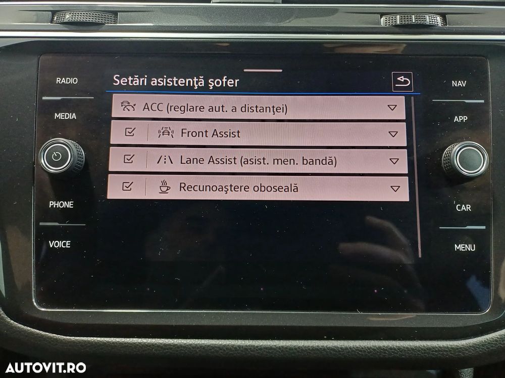 Volkswagen Tiguan 2.0 TDI SCR DSG 4Motion Life - 25