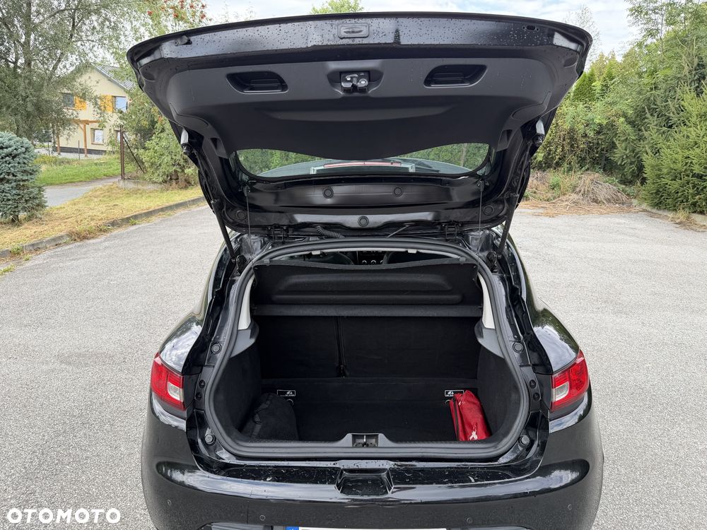 Renault Clio 1.2 16V Alize - 11