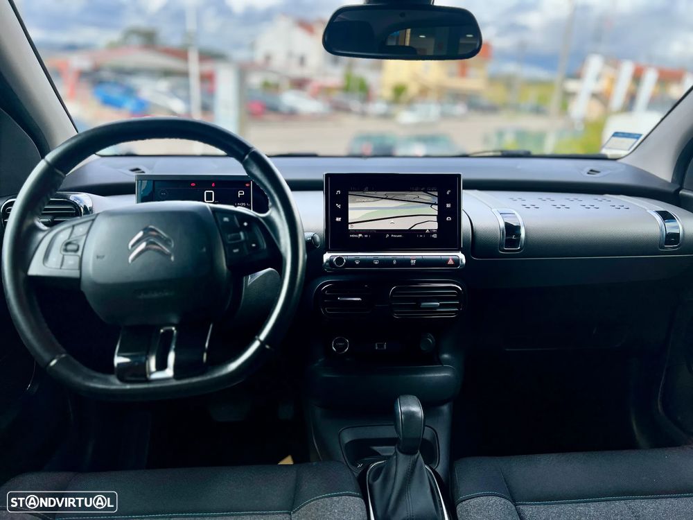 Citroën C4 Cactus 1.2 PureTech Shine EAT6 - 17