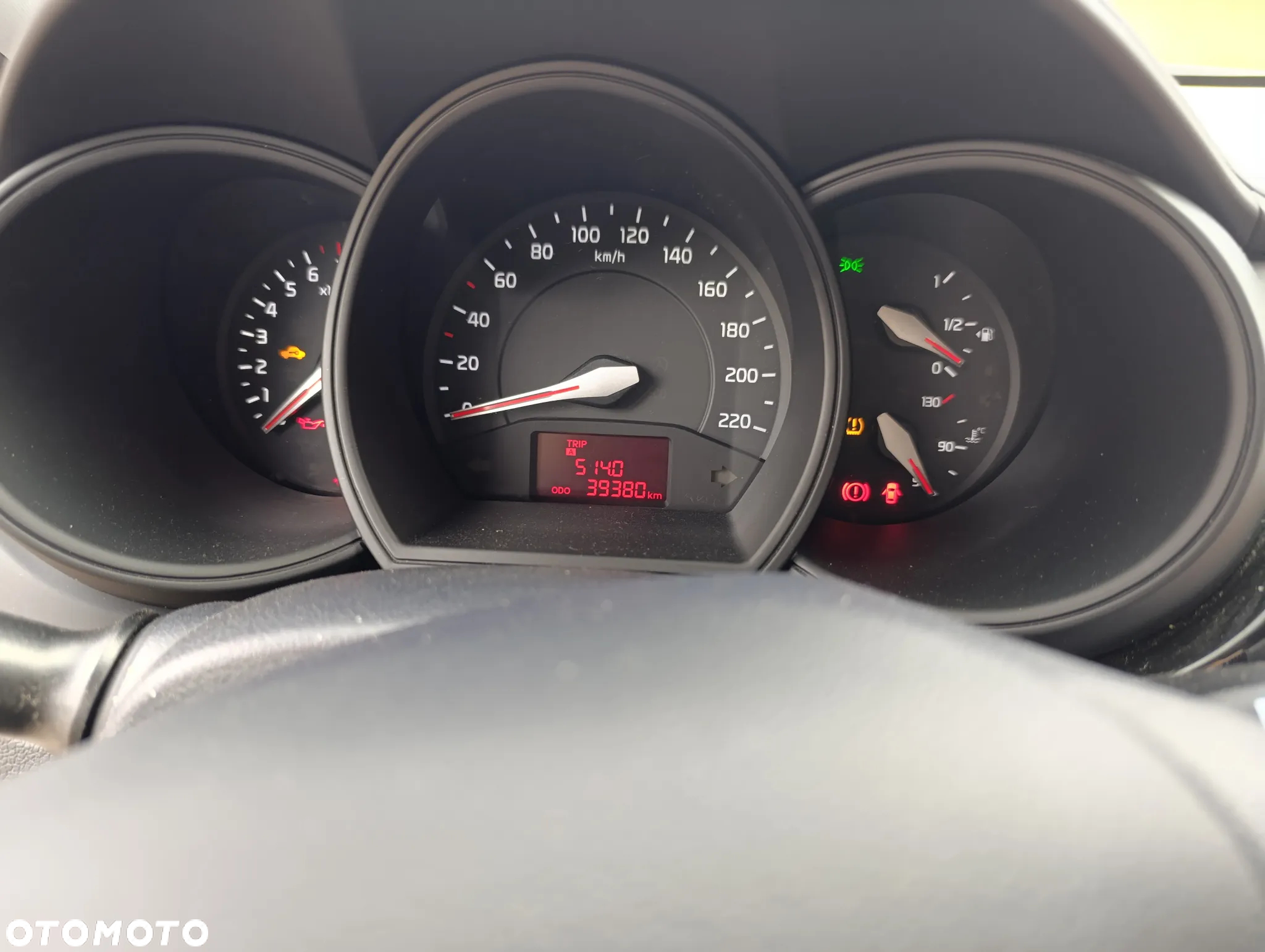 Kia Rio 1.2 L - 3