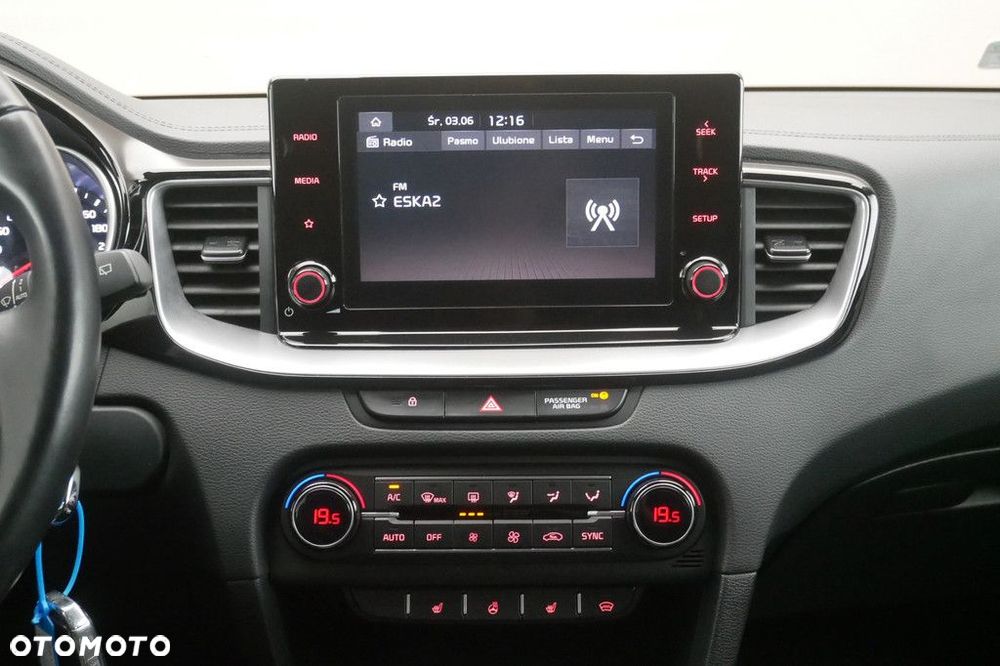 Kia Ceed 1.5 T-GDI L - 10