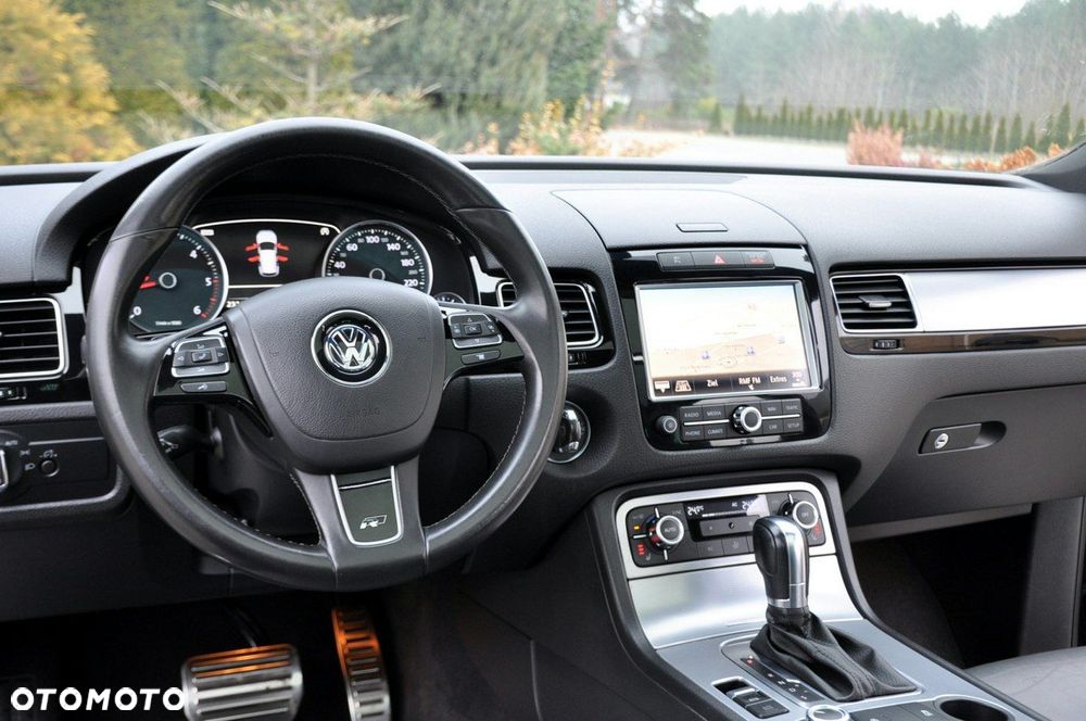 Volkswagen Touareg - 33