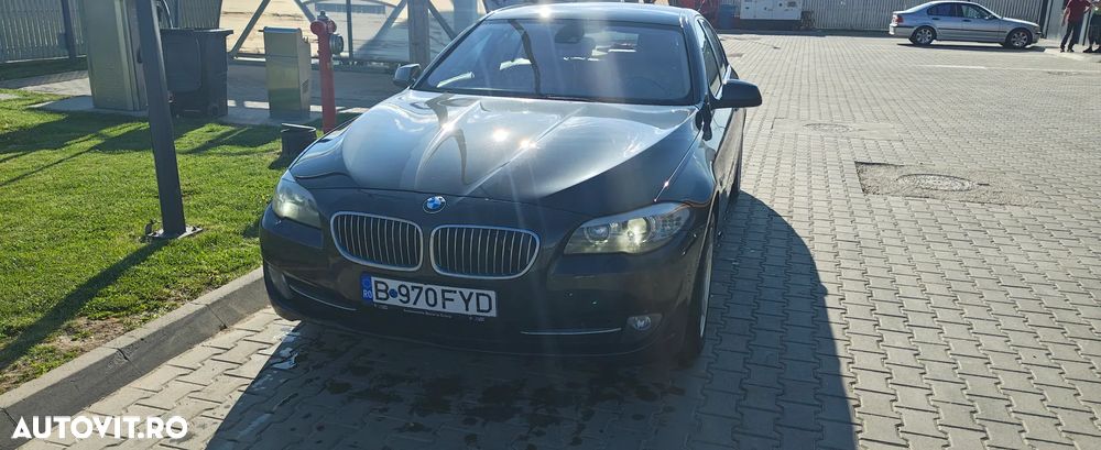 BMW Seria 5 525d xDrive Aut. - 1