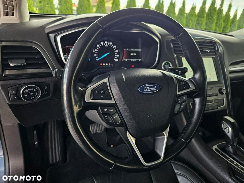 Ford Mondeo - 13