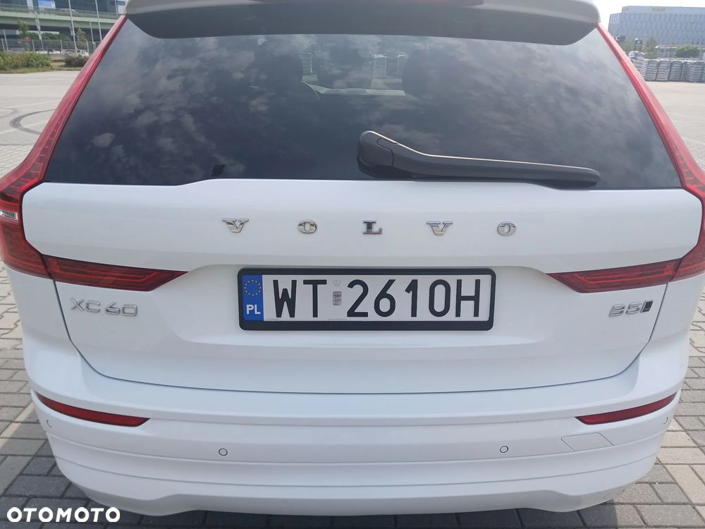 Volvo XC 60 B5 B AWD Momentum - 5