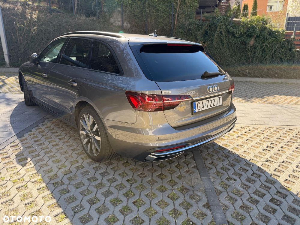 Audi A4 Avant - 4