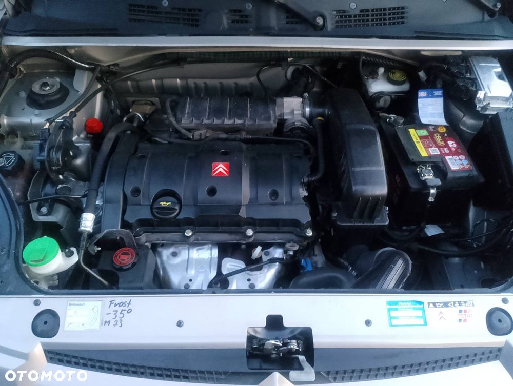 Citroën Berlingo 1.6i Pakiet Plus - 30