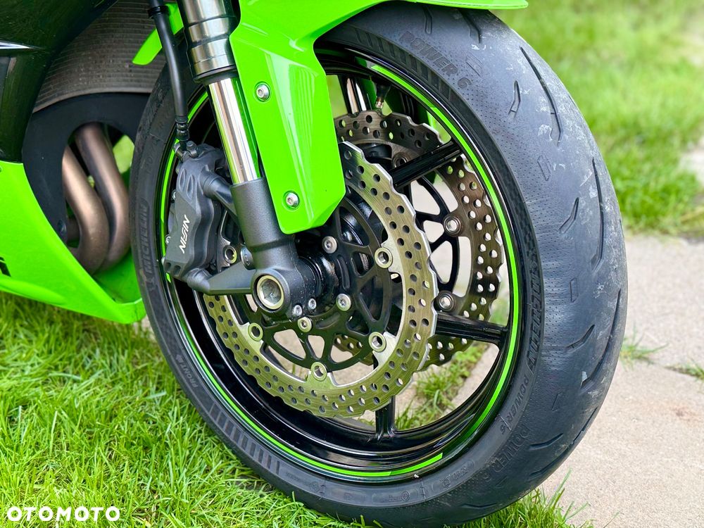 Kawasaki ZXR - 18