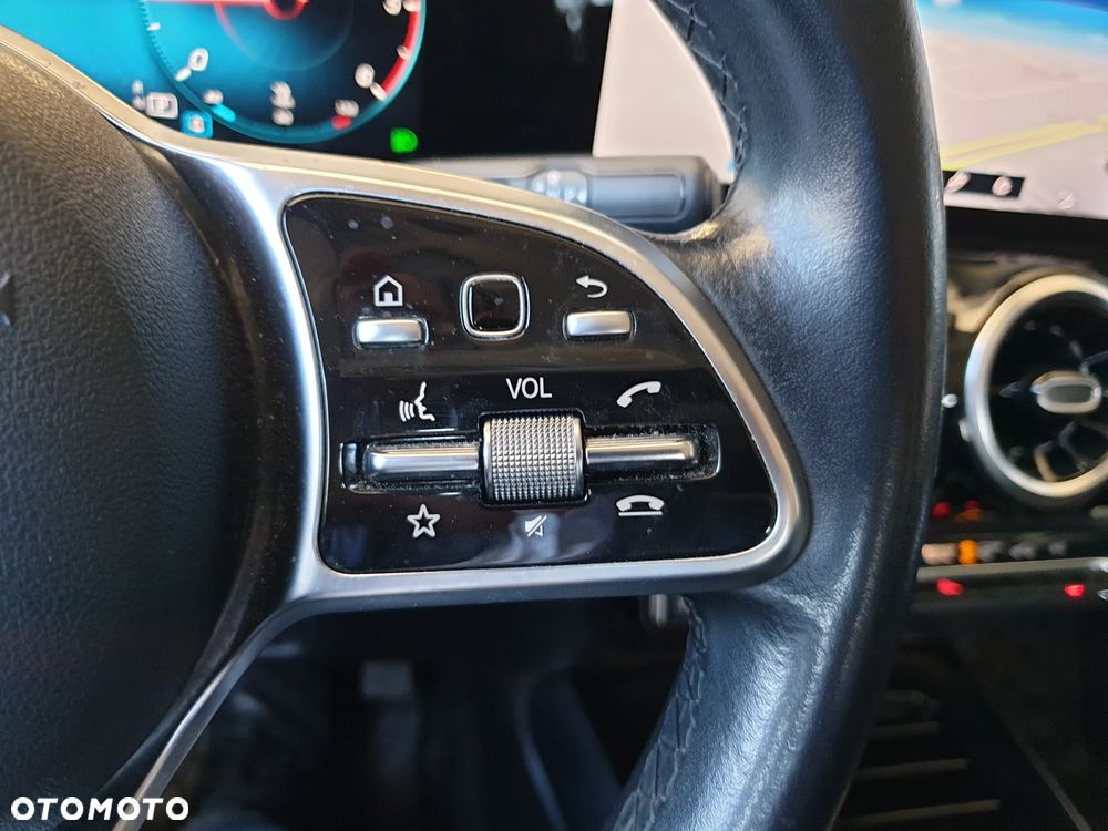 Mercedes-Benz Klasa B 180 d Progressive 8G-DCT - 26