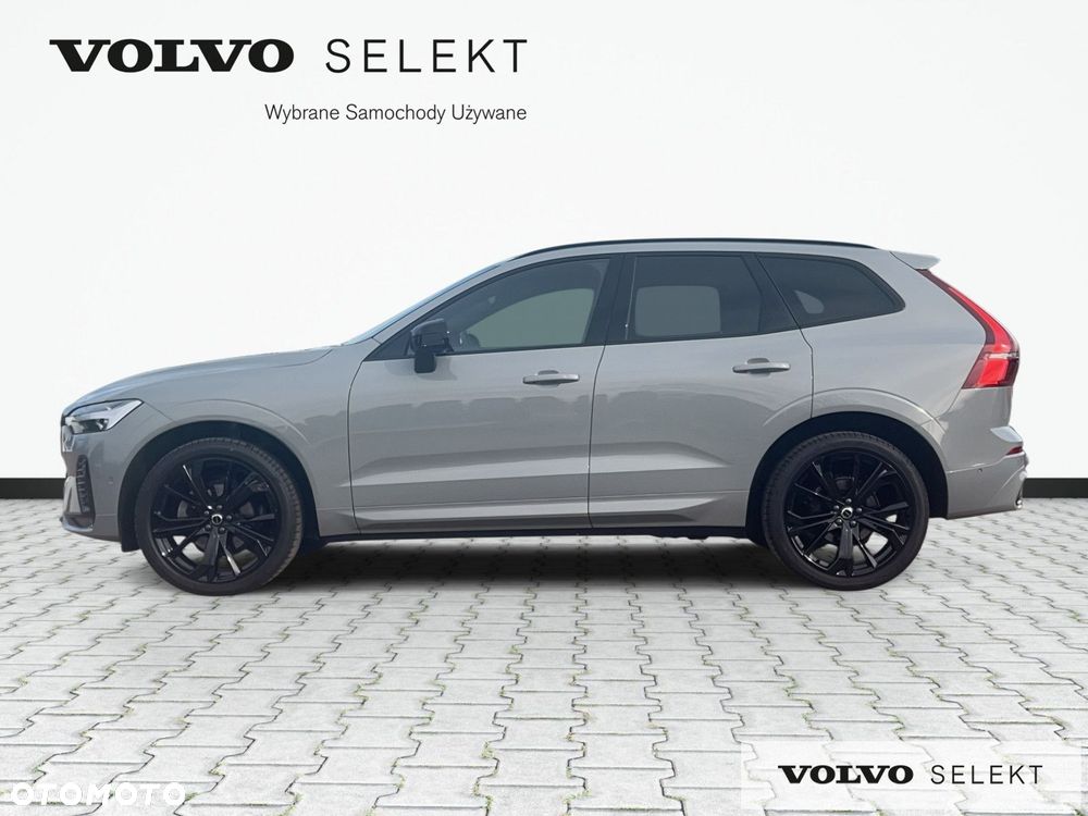 Volvo XC 60 B5 B AWD Plus Black Edition - 9