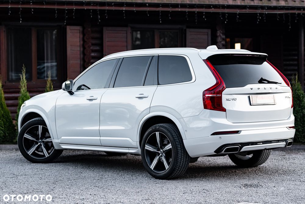 Volvo XC 90 D5 AWD R-Design - 11