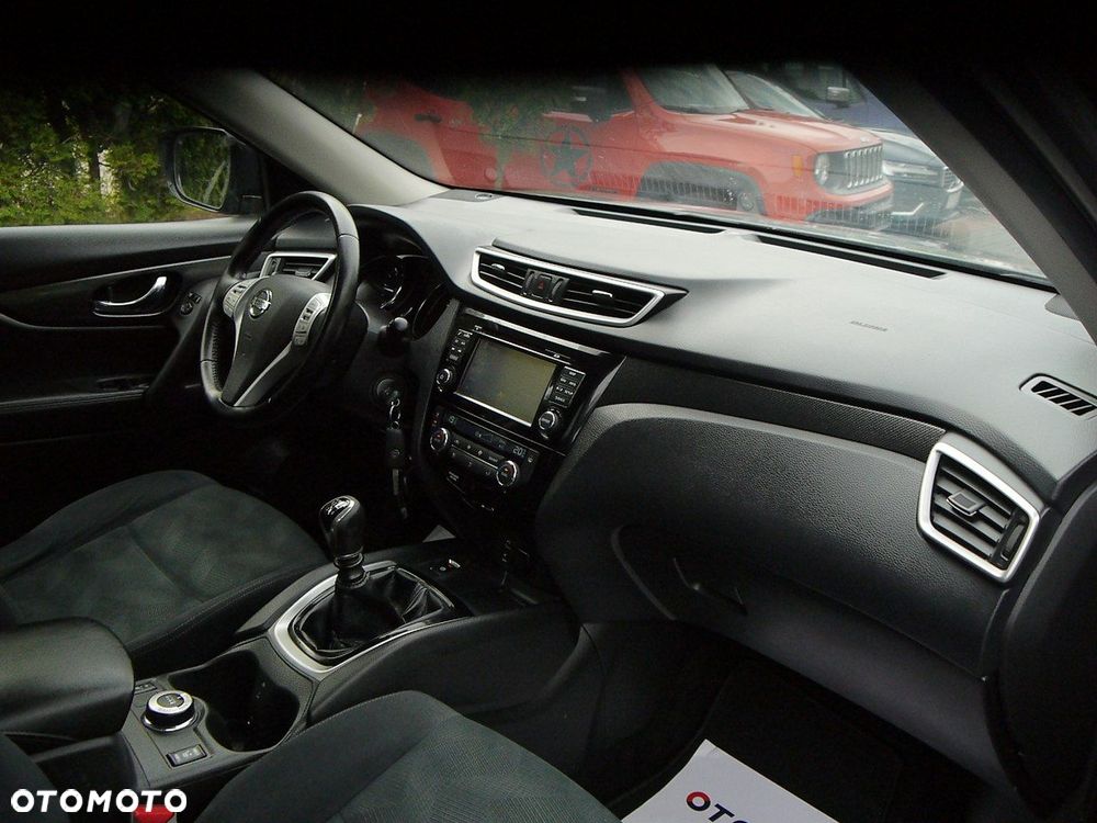 Nissan X-Trail 1.6 dCi ALL-MODE 4x4i N-Connecta - 30
