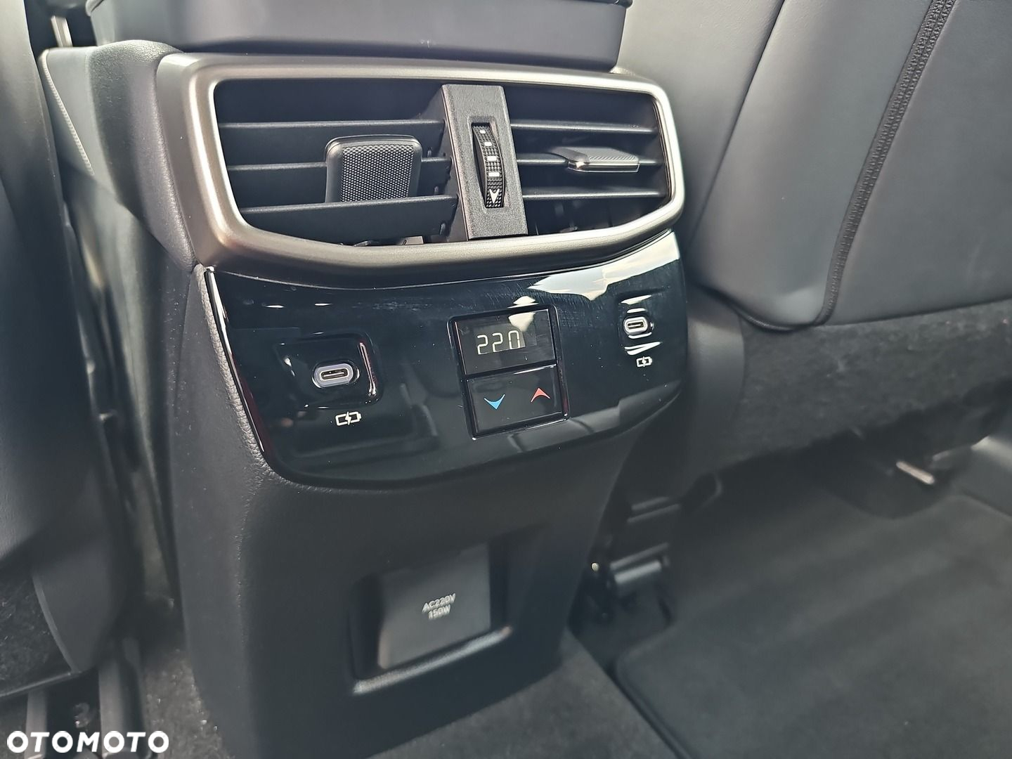 Lexus RX - 25