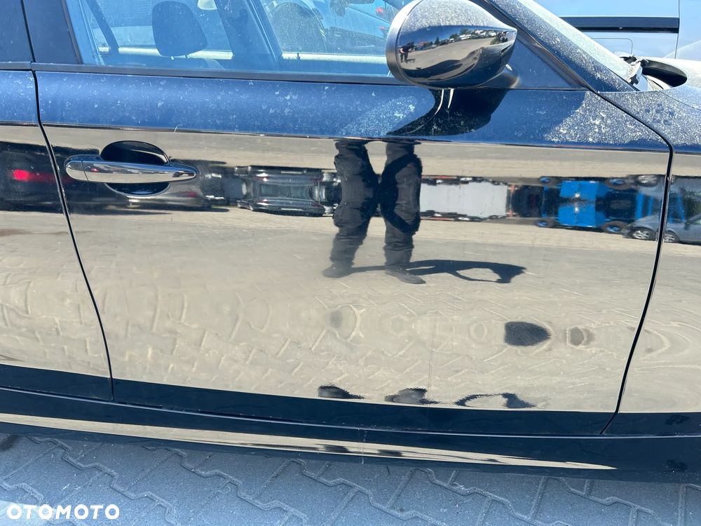 DRZWI LEWE PRZÓD  BMW 1 E87 - 2