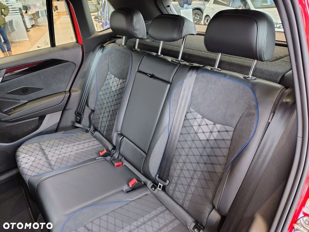 Volkswagen Tiguan - 22