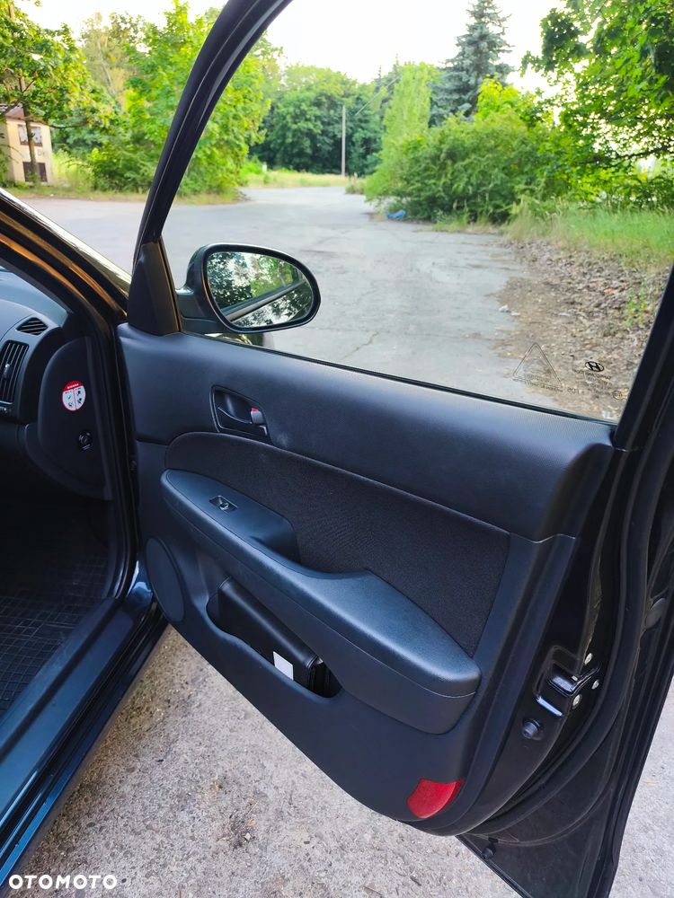 Hyundai i30 1.4 Classic - 9