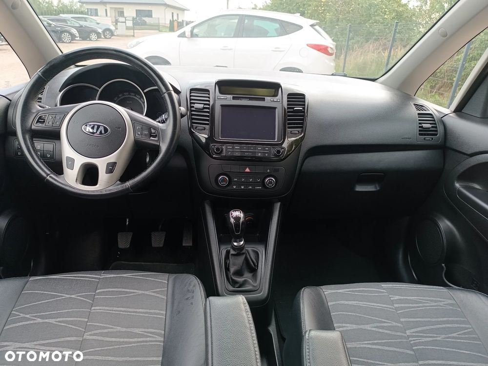 Kia Venga 1.4 CRDi 90 Business Line - 29