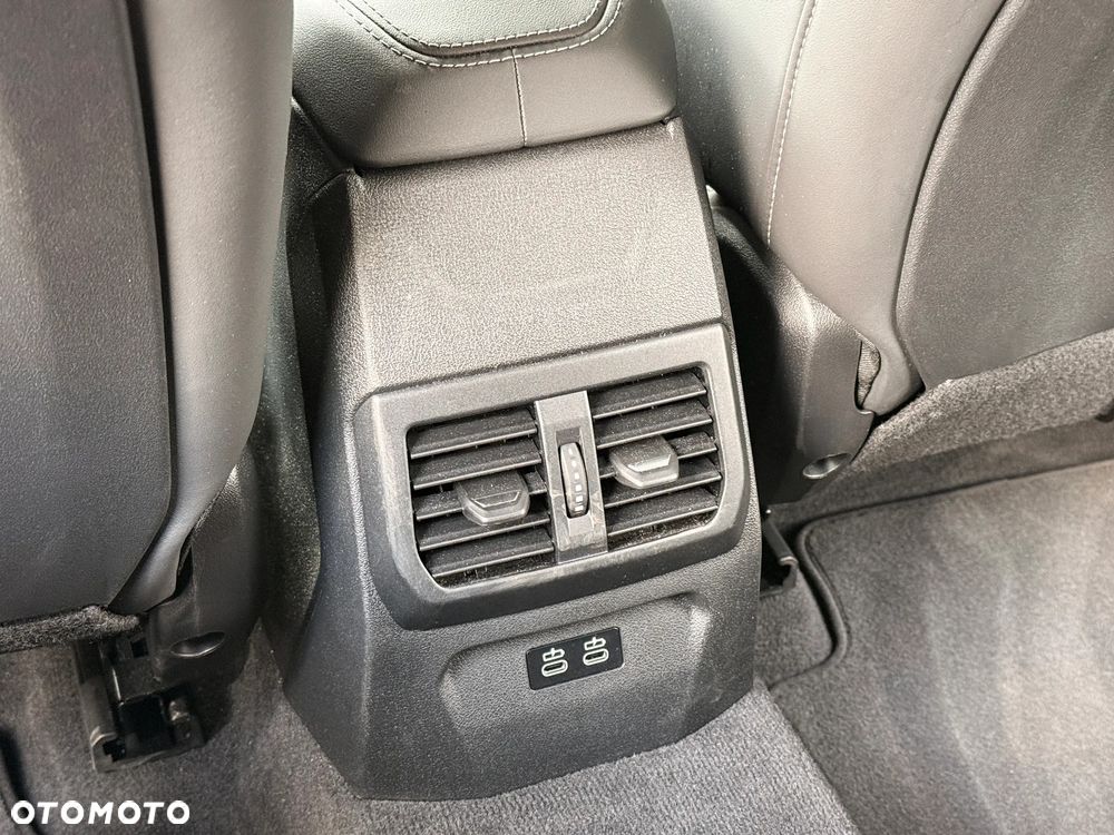 BMW Seria 2 M235 xDrive - 30