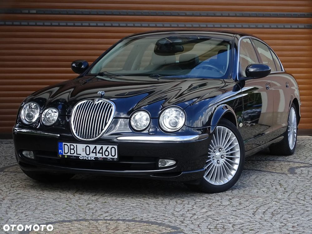 Jaguar S-Type - 26