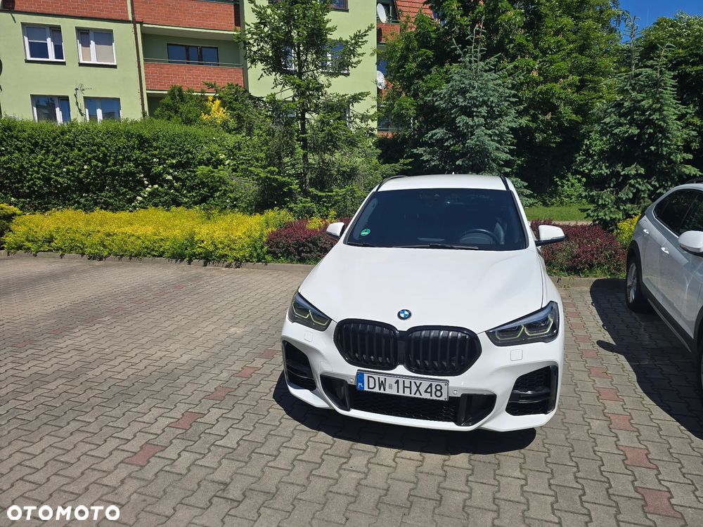 BMW X1 xDrive20i M Sport - 13