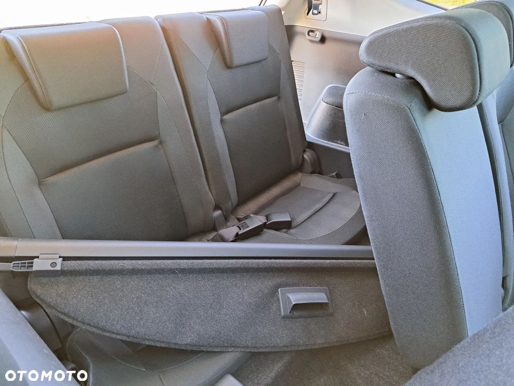 Nissan Qashqai+2 2.0 Acenta - 30