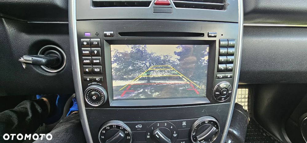 Mercedes-Benz Klasa B 180 CDI Special Edition - 21