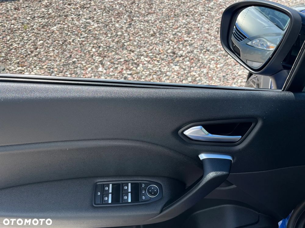 Renault Captur - 21