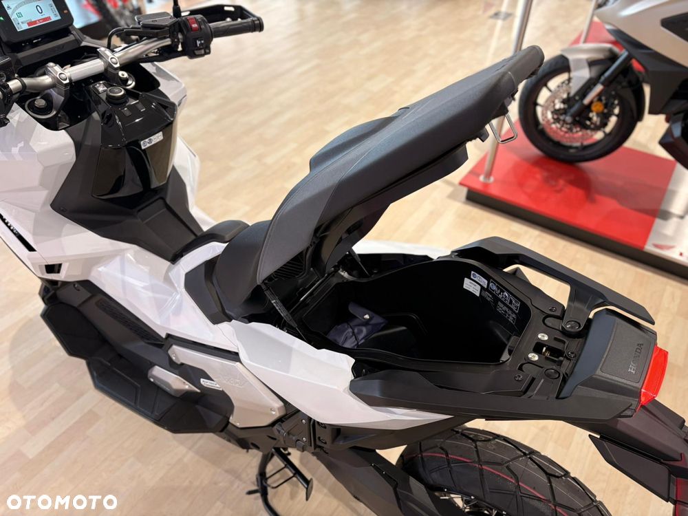 Honda X-ADV - 11
