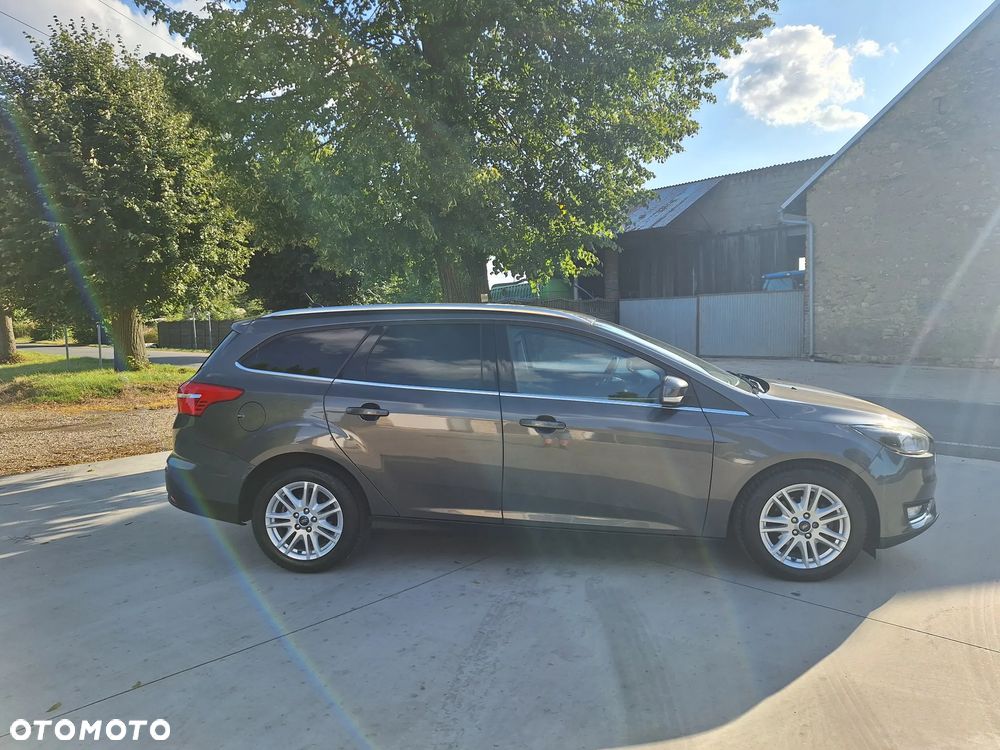 Ford Focus 1.5 TDCi Titanium - 16
